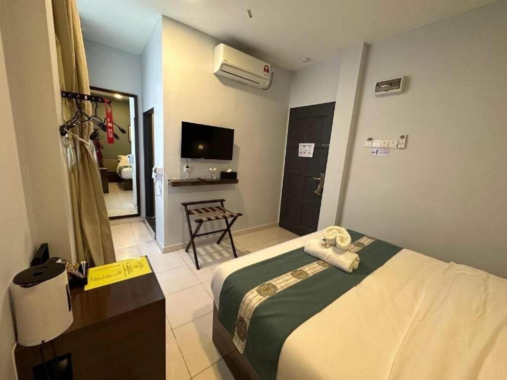 R Hotel Langkawi Kuah Exterior foto